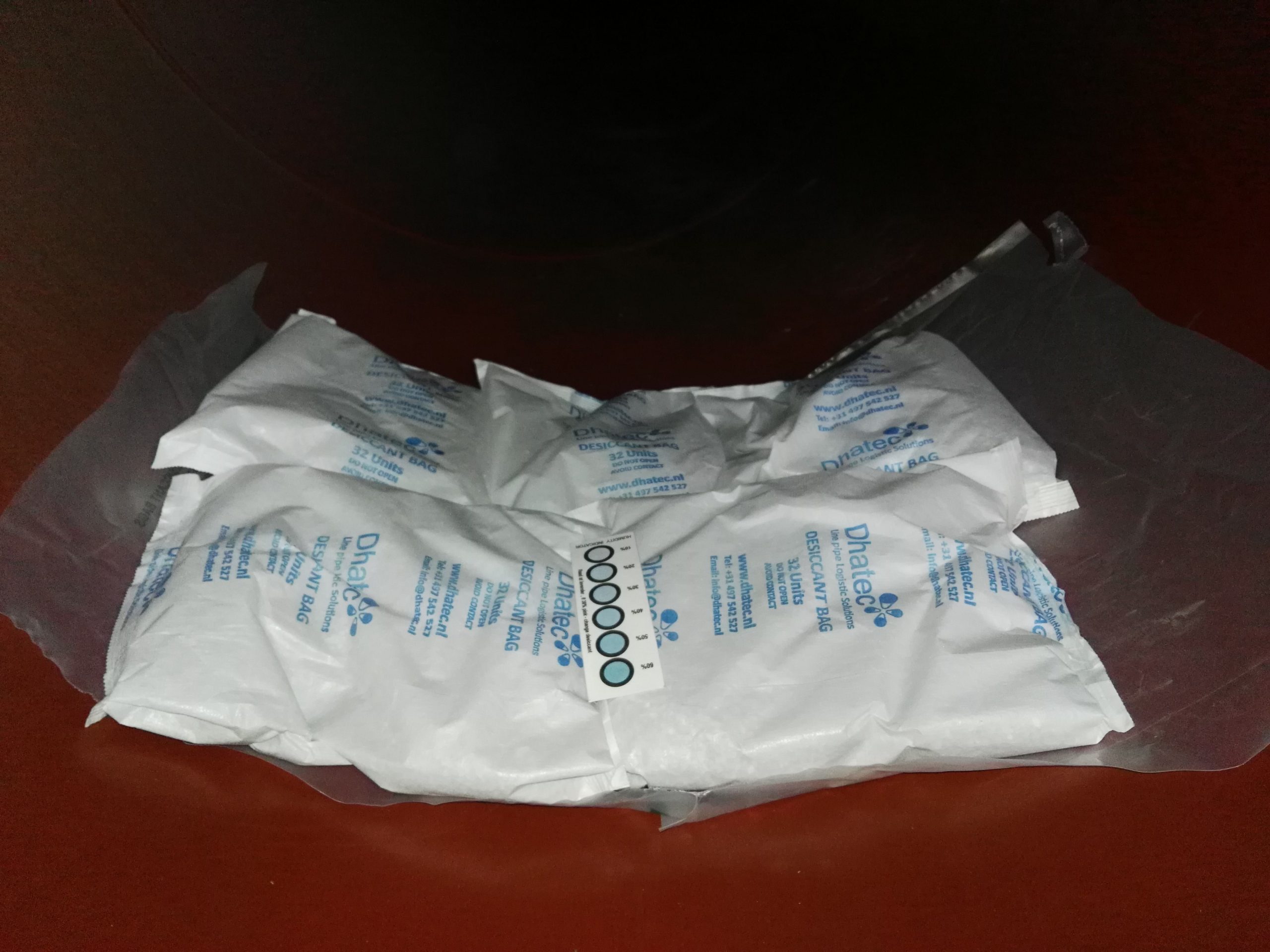 Hydrophobic Silica Gel Desiccant Bags Size 110gram Packing Plastic and  Tyvek Film Moisture Absorber Desiccant Bag - China Desiccant Pouch Silica  Gel, Silica Gel for Air Dryer | Made-in-China.com
